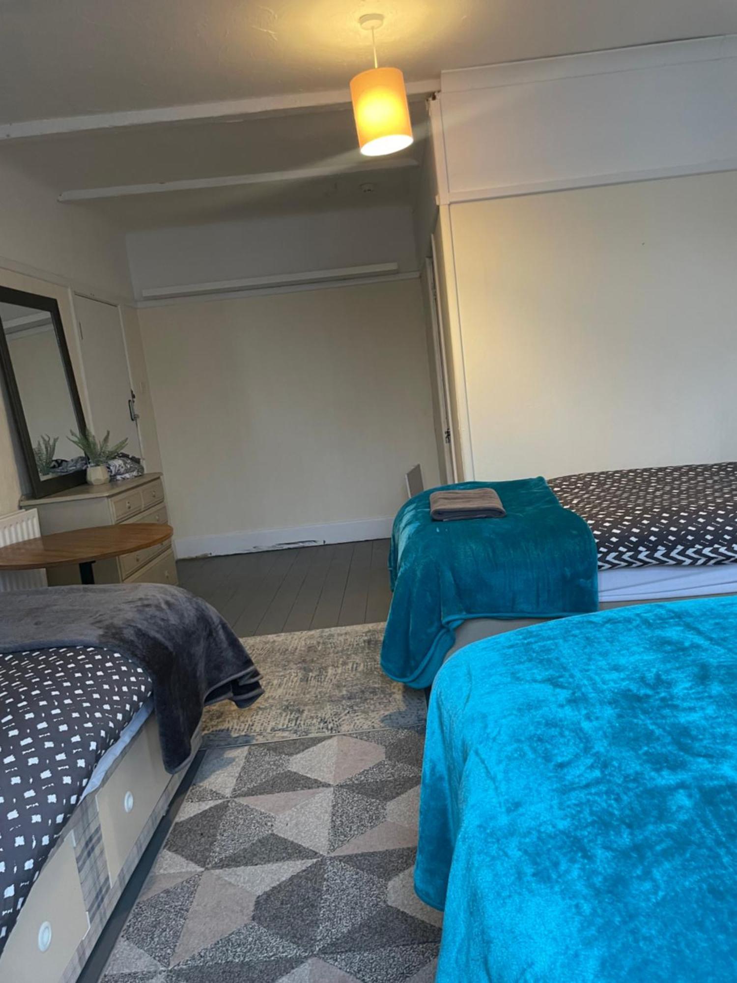 Amitie Guest House Борнмут Экстерьер фото